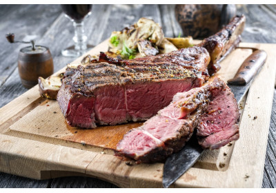 Cuocere la costata di manzo al forno