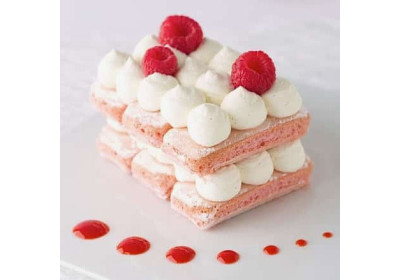 Tiramisù Rosé Champagne e biscotti rosa di Reims