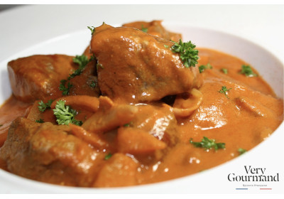 Più ricco di uno Stroganov, muori.