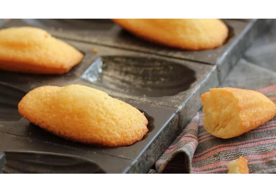 Expression culinaire française : PLEURER COMME UNE MADELEINE