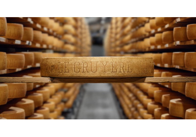 LA DENOMINACIÓN "GRUYÈRE" ES AHORA UN TÉRMINO GENÉRICO Y YA NO ES UNA DENOMINACIÓN PROTEGIDA EN LOS ESTADOS UNIDOS.
