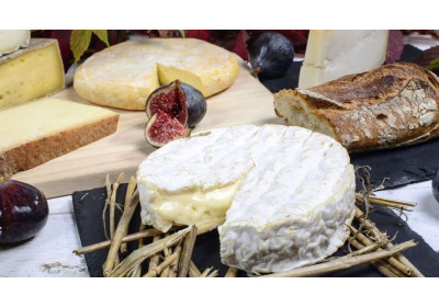PERCHÉ IL FORMAGGIO È COSÌ AMATO DAI FRANCESI?