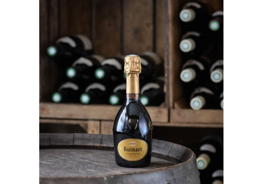 La añada más antigua conocida de champanes Ruinart encontrada en las bodegas de Paul Bocuse.