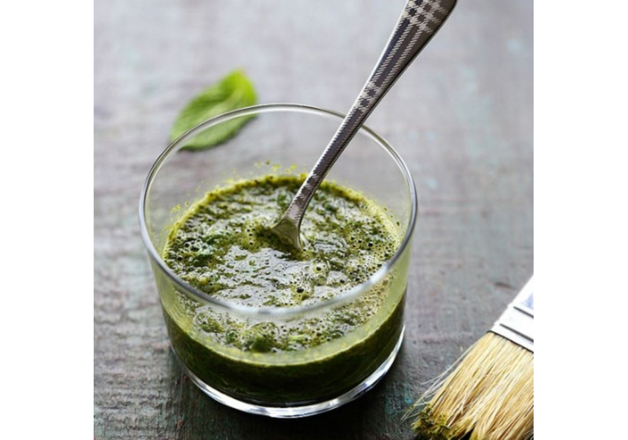 La ricetta della salsa alla menta.