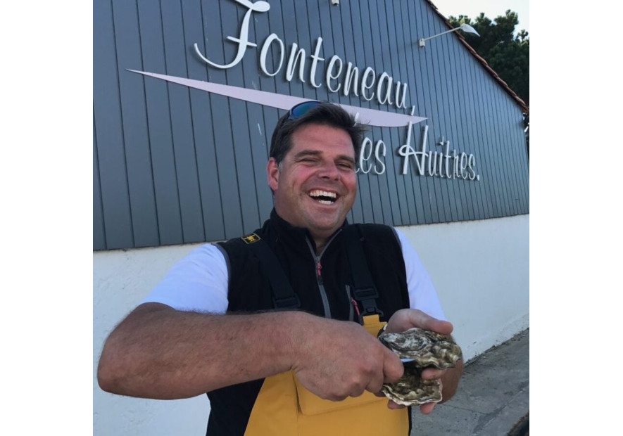 Un affascinante allevatore di ostriche!